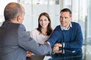 Payday Loans in Alberta Canada, offer quick access to cash for emergency needs. Learn how they work, benefits, risks, and how to apply for fast financial relief.